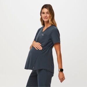 Figs Octavia Maternity Top - Small NWT color Dark Harbor